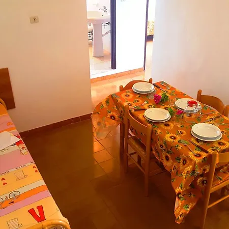Rosa Apartmán Torre Marino